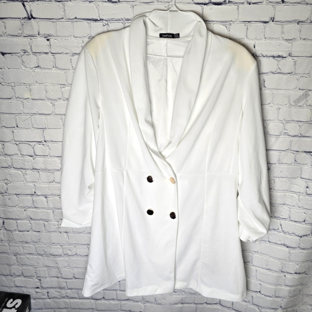 Boohoo White Blazer with Gold Buttons And Ruched Sleeves Size 20